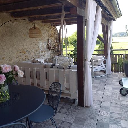 Au Bourg Bed and Breakfast Le Landeron Eksteriør billede